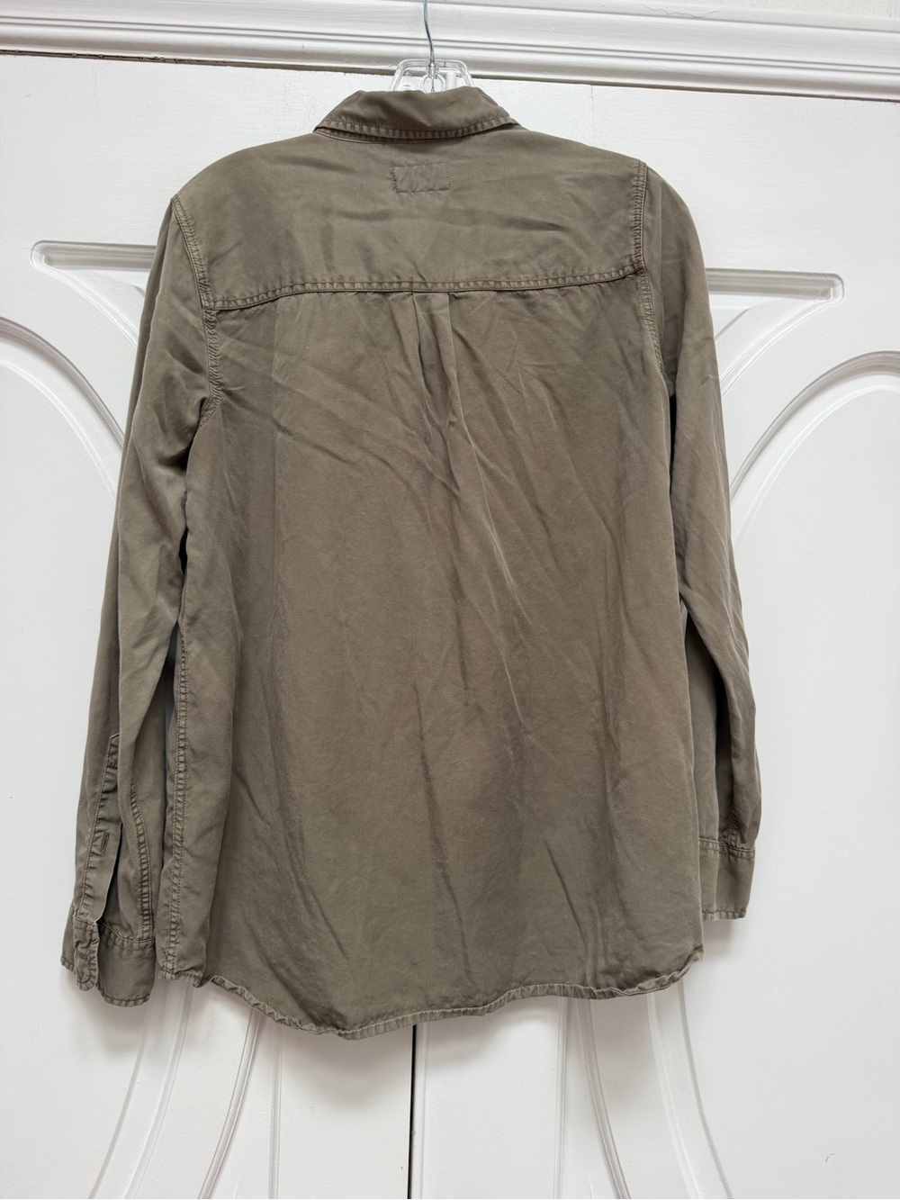 Marine Layer Men's Olive Button-Down Utility Shirt - Picture 4 of 4